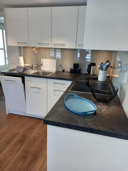 New.. Matten Central Family Suite, Sleeps 4 Matten bei Interlaken Zewnętrze zdjęcie